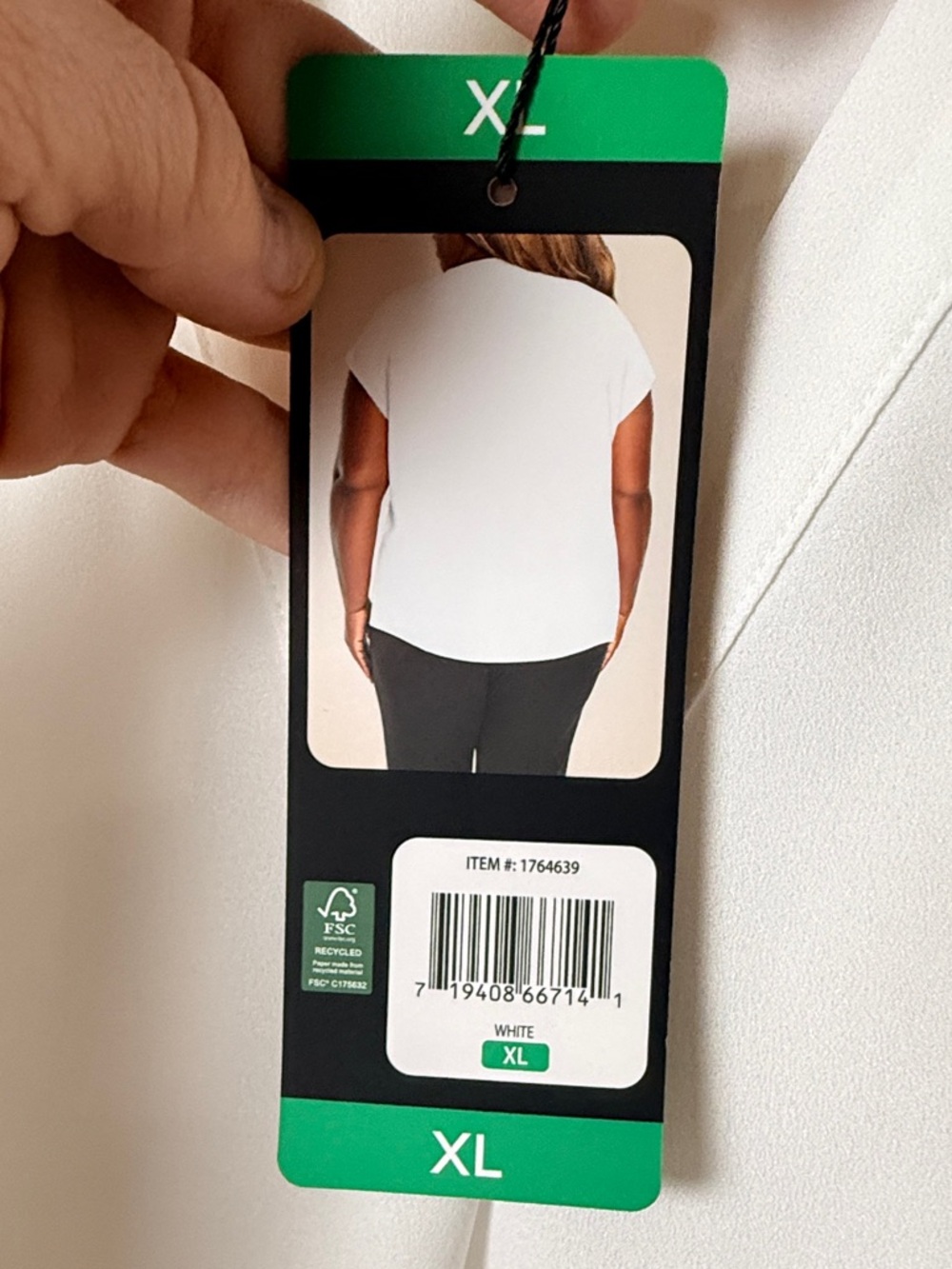 Banana Republic White V-Neck Cap Sleeve Blouse - Picture 2 of 5